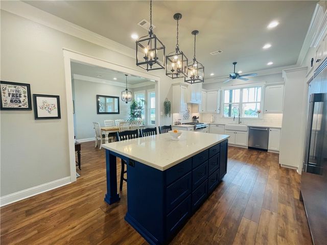1694 Henry Prairie Road, Franklin, TX 77856