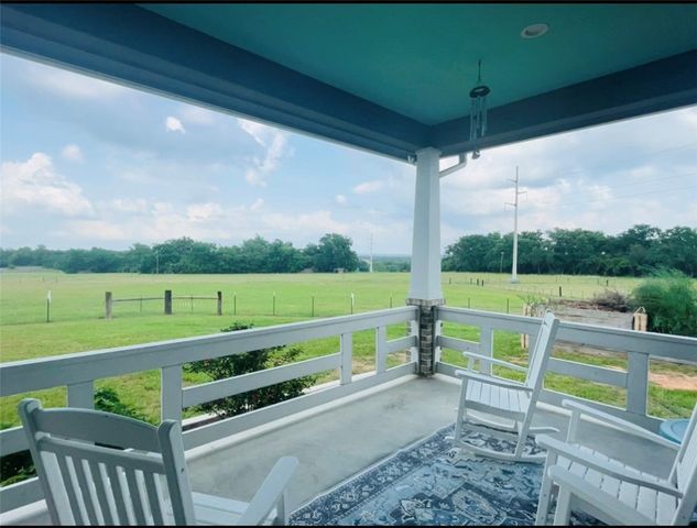 1694 Henry Prairie Road, Franklin, TX 77856