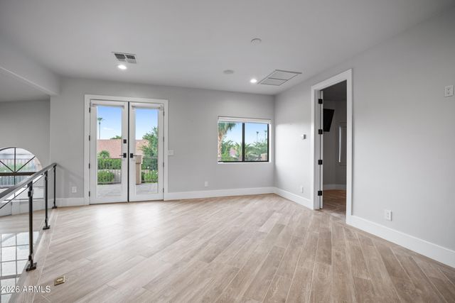 12671 S HONAH LEE Court, Phoenix, AZ 85044