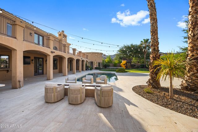 12671 S HONAH LEE Court, Phoenix, AZ 85044