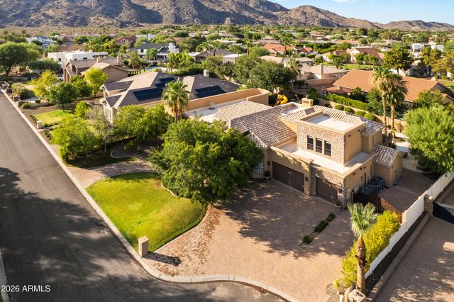 12671 S HONAH LEE Court, Phoenix, AZ 85044