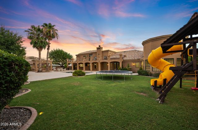 12671 S HONAH LEE Court, Phoenix, AZ 85044