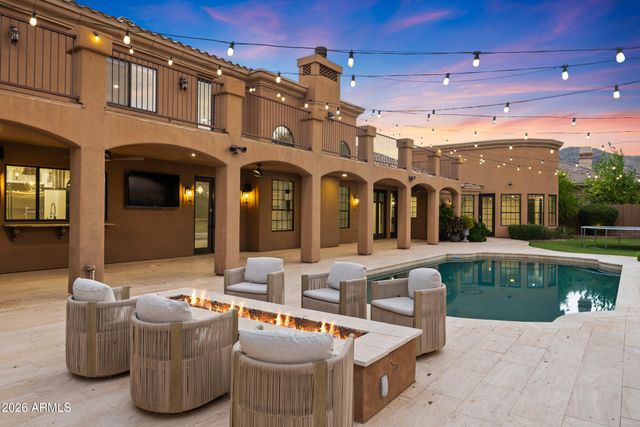 12671 S HONAH LEE Court, Phoenix, AZ 85044