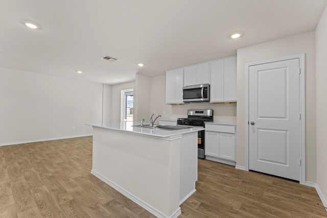 447 Low Pasture TRL, Maxwell, TX 78656