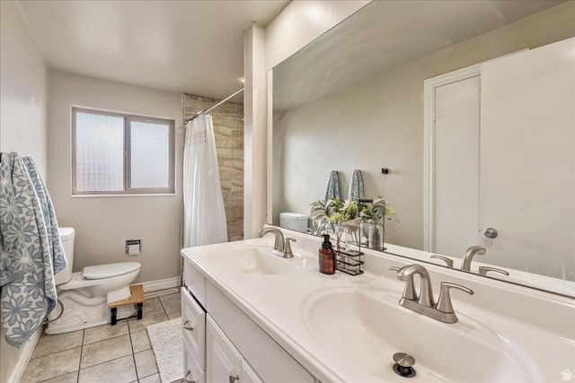 6075 S 2125 W, Roy, UT 84067
