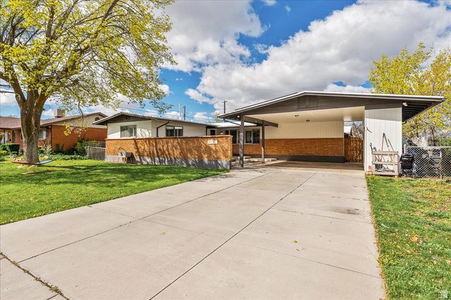 6075 S 2125 W, Roy, UT 84067