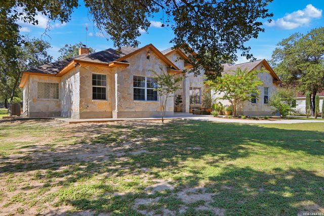 228 county road 6864, Natalia, TX 78059