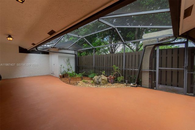 23318 SW 55th Way B, Boca Raton, FL 33433