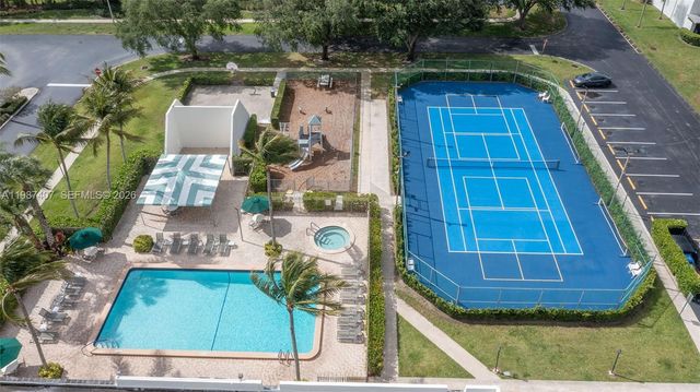 23318 SW 55th Way B, Boca Raton, FL 33433