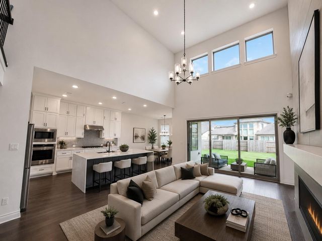 113 Low River LN, Georgetown, TX 78628