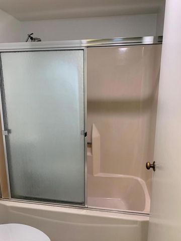 353 E Via Escuela 213, Palm Springs, CA 92262