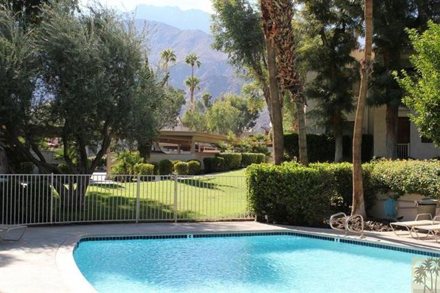353 E Via Escuela 213, Palm Springs, CA 92262