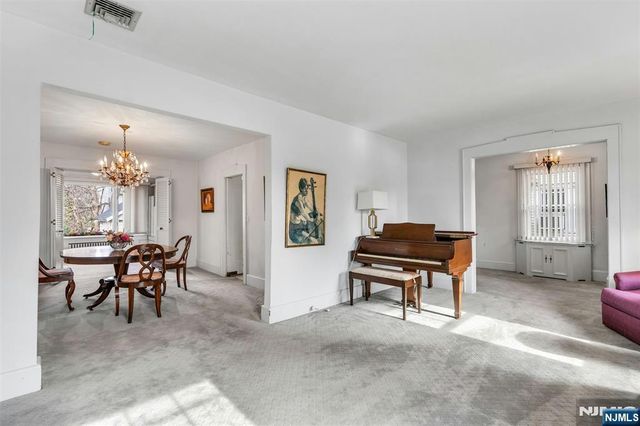 1342 Pennington Road, Teaneck, NJ 07666