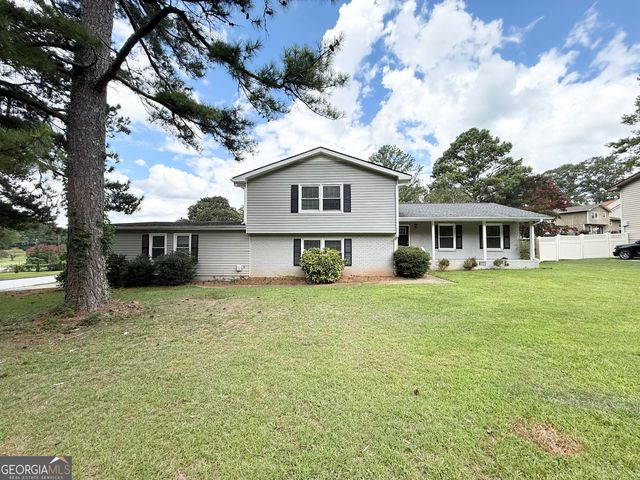 3609 River Hills Drive, Ellenwood, GA 30294