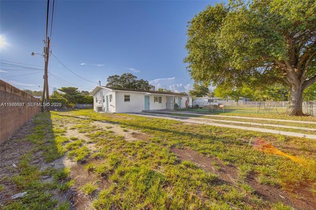 10203 NW 12th Ave 10203, Miami, FL 33150