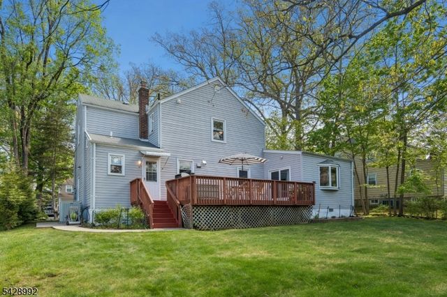 85 Irving Ave, Livingston Twp., NJ 07039