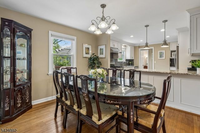 85 Irving Ave, Livingston Twp., NJ 07039