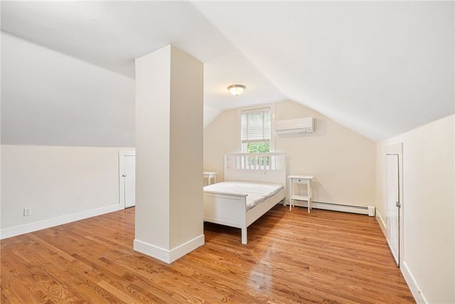 7 Marsh Street, Newport, RI 02840