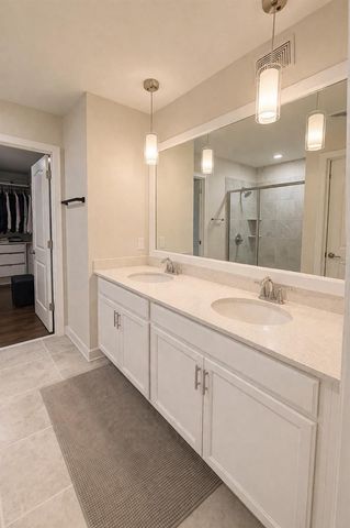 1187 OAK BLUFF DRIVE, Davenport, FL 33837