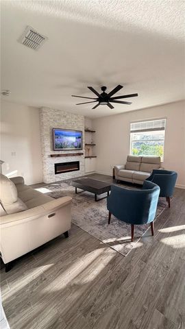 1187 OAK BLUFF DRIVE, Davenport, FL 33837