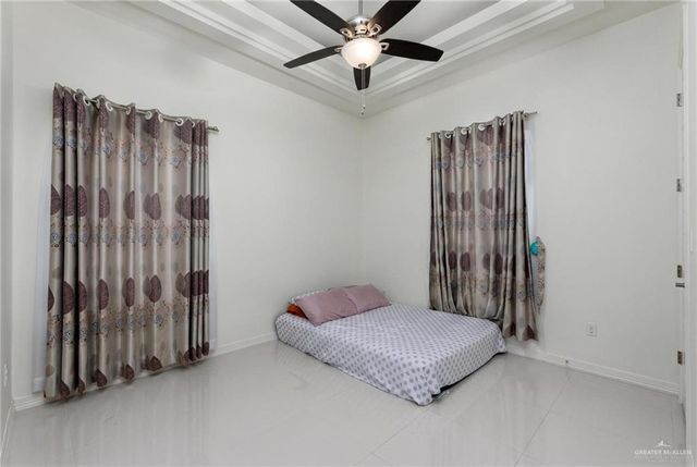 4911 N 41st Lane, Mcallen, TX 78504