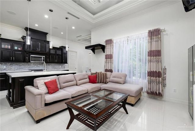 4911 N 41st Lane, Mcallen, TX 78504