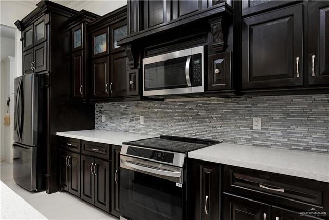 4911 N 41st Lane, Mcallen, TX 78504