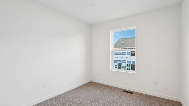 919 Briar Glen Court, Hampshire, IL 60140