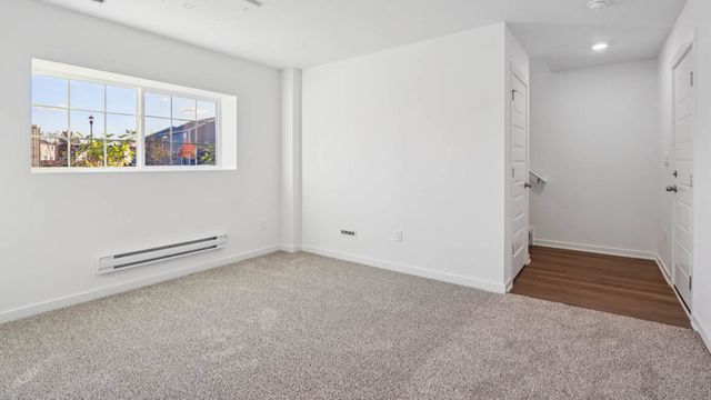 919 Briar Glen Court, Hampshire, IL 60140