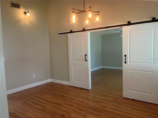 3101 VILLAGE LANE, Mount Dora, FL 32757