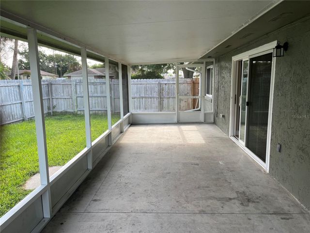 3101 VILLAGE LANE, Mount Dora, FL 32757