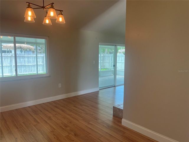 3101 VILLAGE LANE, Mount Dora, FL 32757