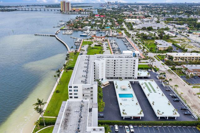 301 Lake Shore Drive 802, Lake Park, FL 33403