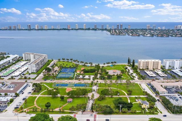 301 Lake Shore Drive 802, Lake Park, FL 33403