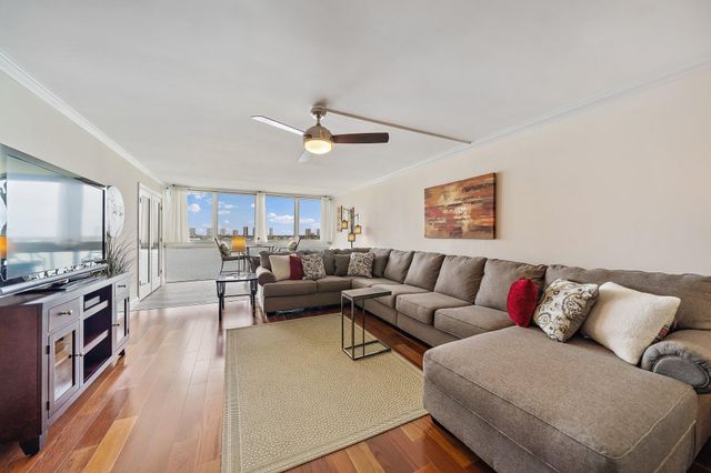 301 Lake Shore Drive 802, Lake Park, FL 33403