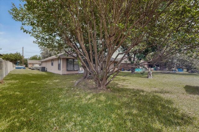 606 New Hope Street, Terrell, TX 75160