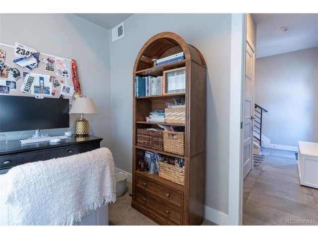 3318 S Washington St, Englewood, CO 80113