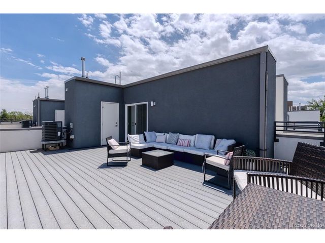 3318 S Washington St, Englewood, CO 80113