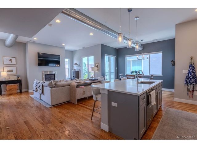 3318 S Washington St, Englewood, CO 80113