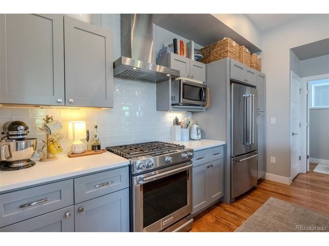 3318 S Washington St, Englewood, CO 80113