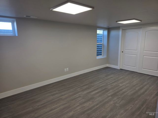 2843 E 3500 N., Twin Falls, ID 83301