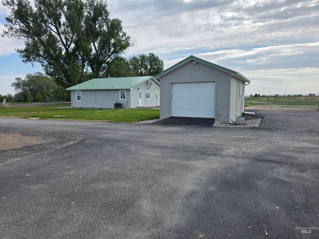 2843 E 3500 N., Twin Falls, ID 83301
