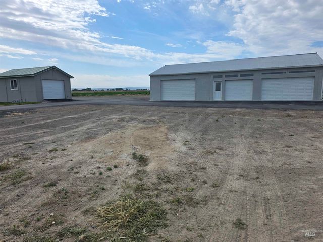 2843 E 3500 N., Twin Falls, ID 83301