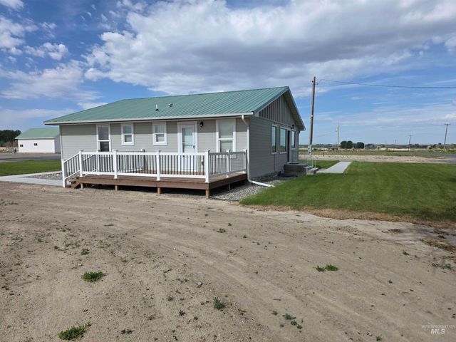 2843 E 3500 N., Twin Falls, ID 83301