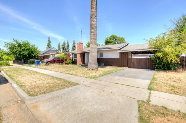 1204 W Yale Avenue, Fresno, CA 93705