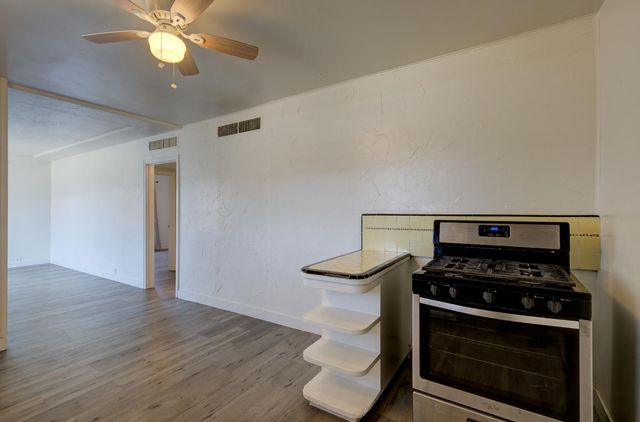 1204 W Yale Avenue, Fresno, CA 93705