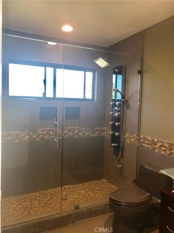 17807 Devonshire Street 4, Northridge, CA 91325