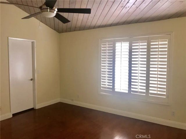 17807 Devonshire Street 4, Northridge, CA 91325