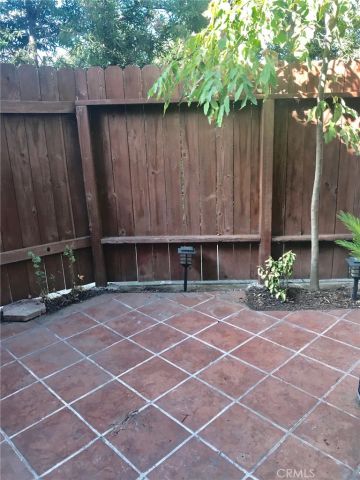 17807 Devonshire Street 4, Northridge, CA 91325