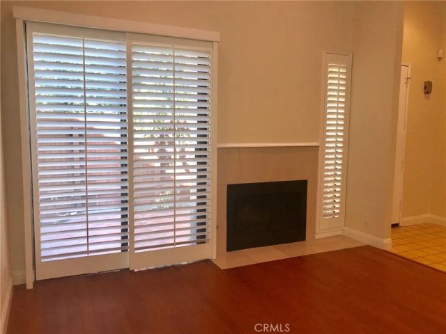 17807 Devonshire Street 4, Northridge, CA 91325